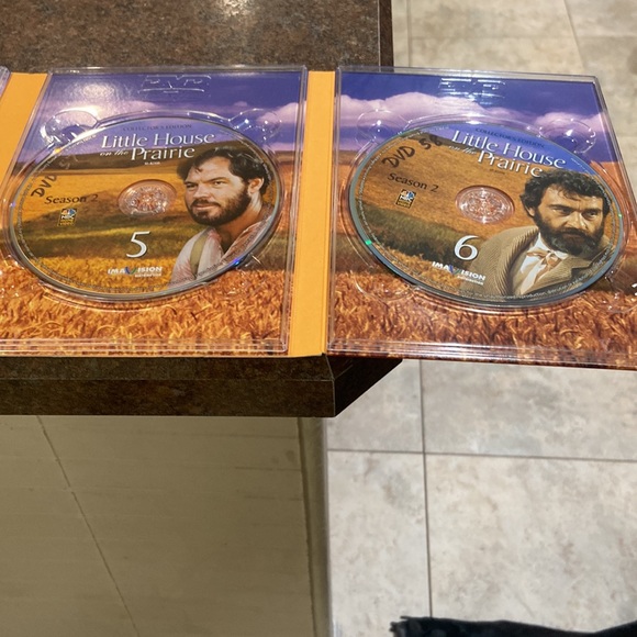 Little House on the Prairie: Season 2 DVD Collectors Set - Picture 5 of 12